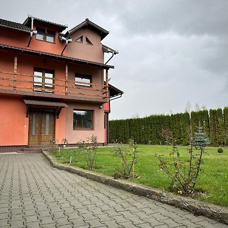 Pensiunea Floro Întorsura Buzăului Extérieur photo