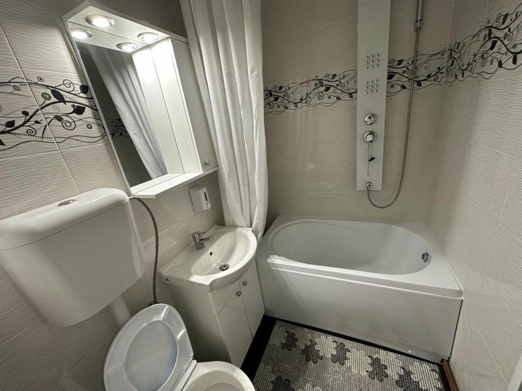 Pensiunea Floro Întorsura Buzăului Extérieur photo